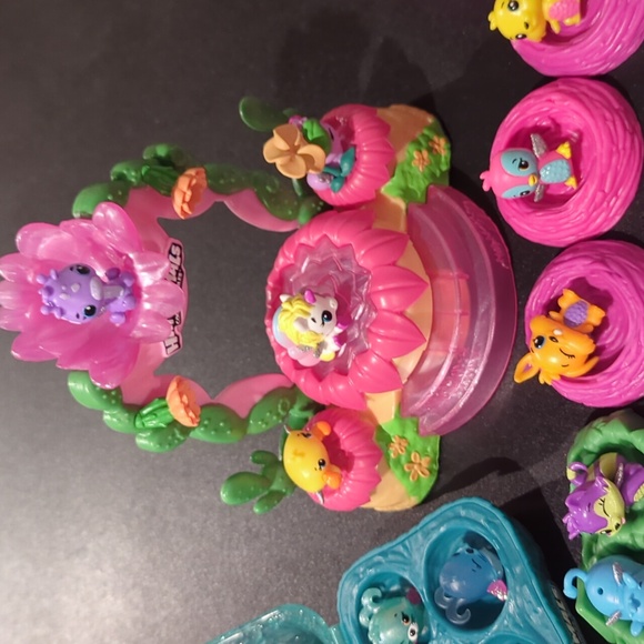 Large lot of Hatchimals - Picture 2 of 5